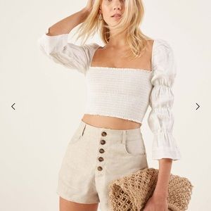 Reformation Newport Short In Sand